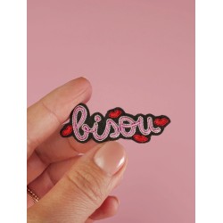 Broche Bisou